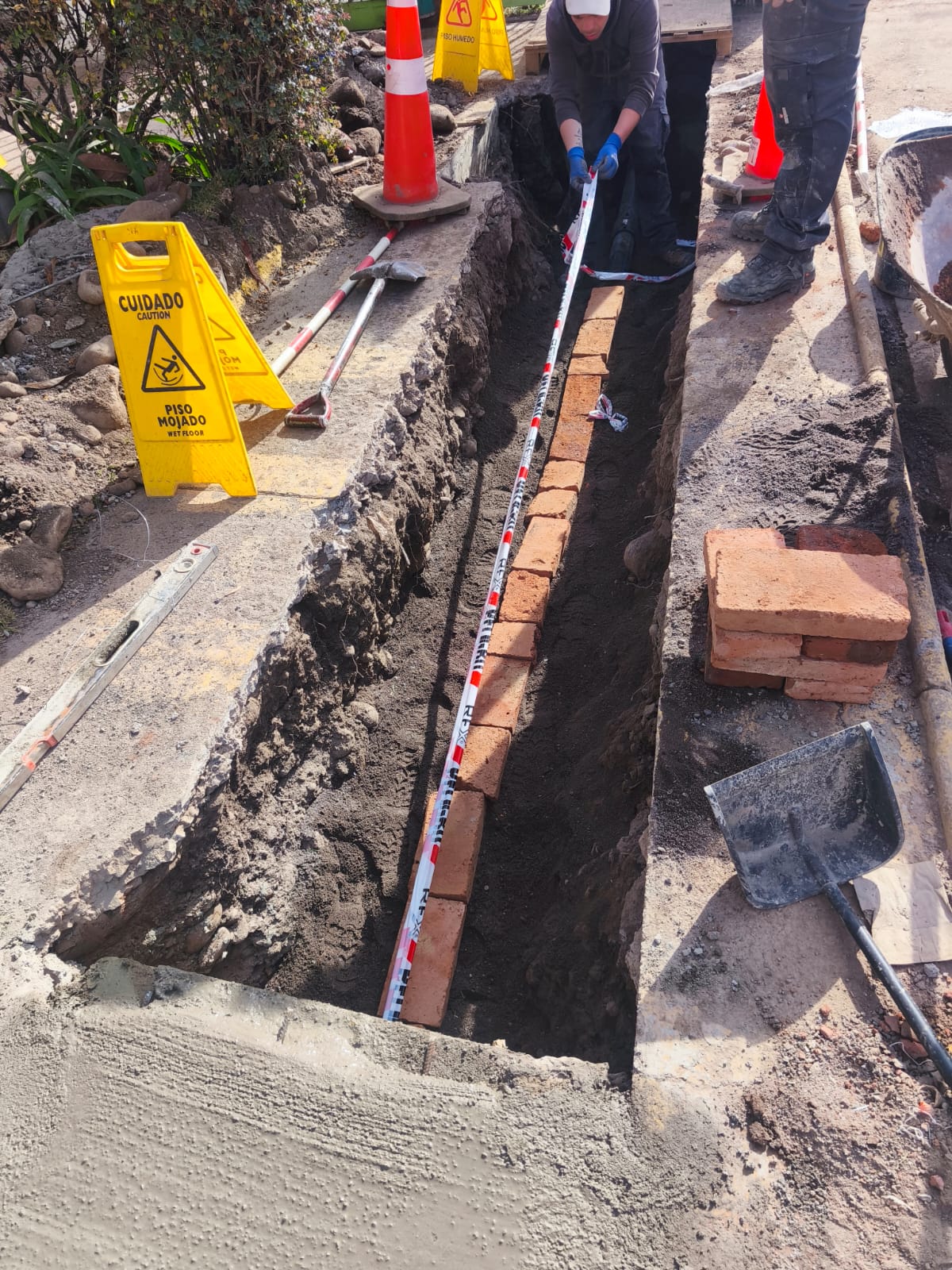 Excavación y reposición de canalización